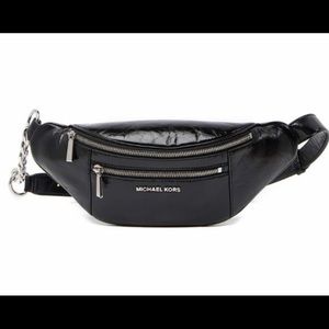 Michael Kors Mott Medium Leather Waistpack